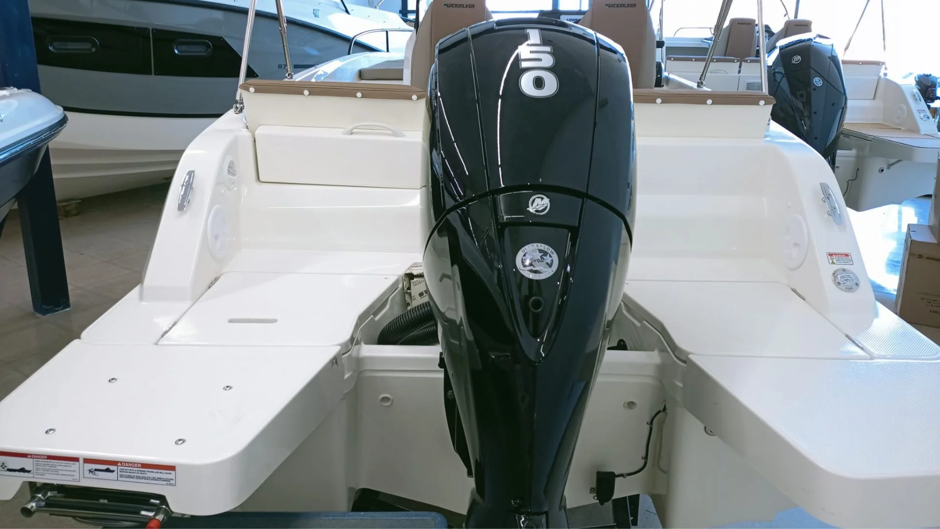 barco-en-stocl-quicksilver-activ-605-sundeck-motor-fueraborda-mercury