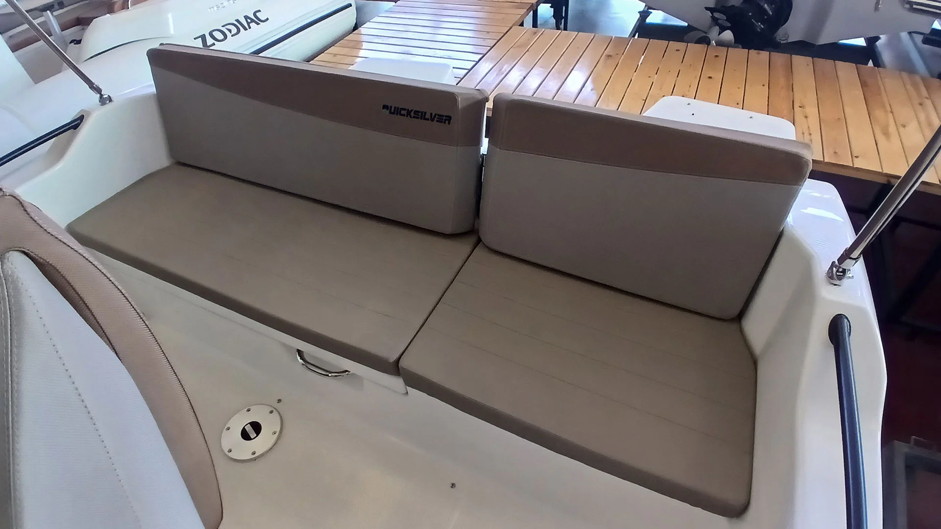 barco-entrega-inmediata-quicksilver-activ-605-sundeck-asiento-popa
