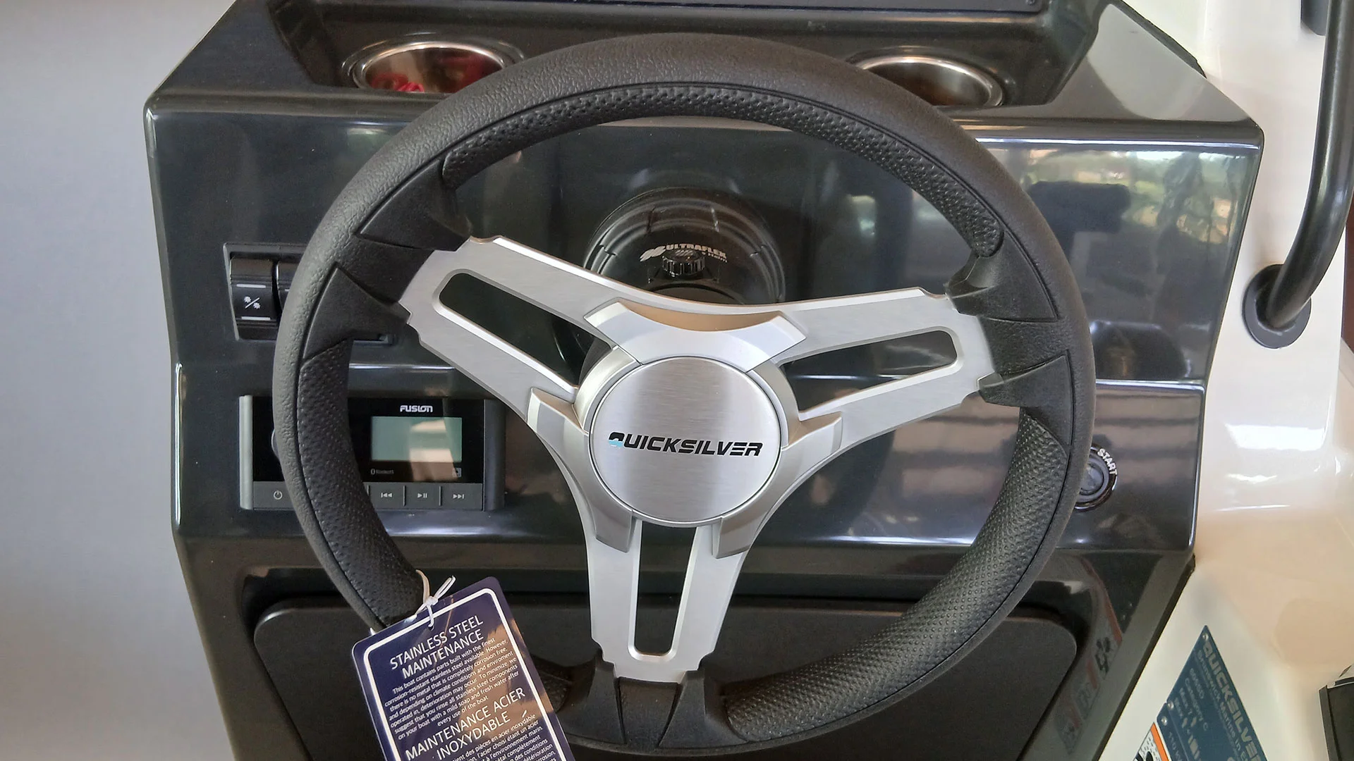 barco-entrega-inmediata-quicksilver-activ-605-sundeck-vista-volante