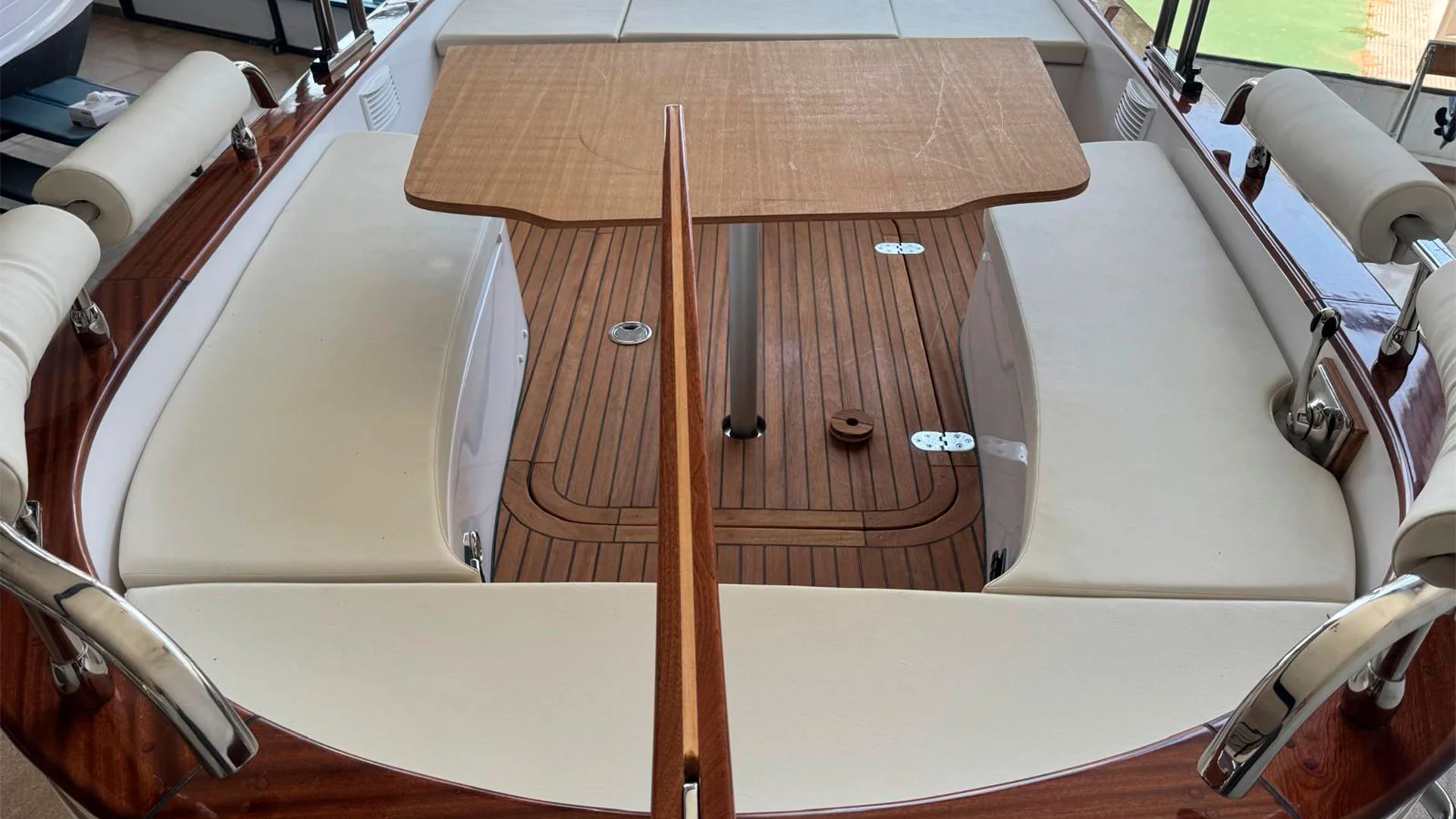 barco-nuevo-en-stock-cantieri-mimi-libeccio-6-5-classic-ap-desde-popa