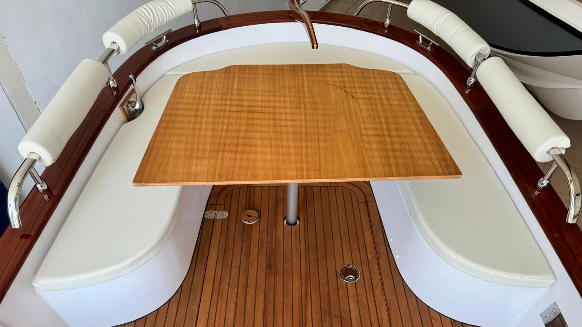 barco-nuevo-en-stock-cantieri-mimi-libeccio-6-5-classic-ap-picnic