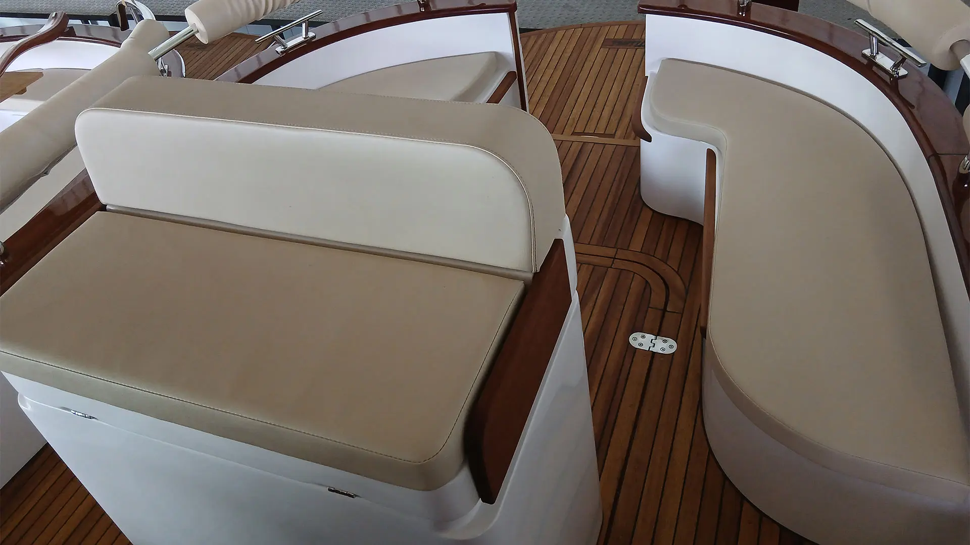 Barco nuevo en stock Cantieri Mimi Libeccio 7.5 WA - Asiento patrón