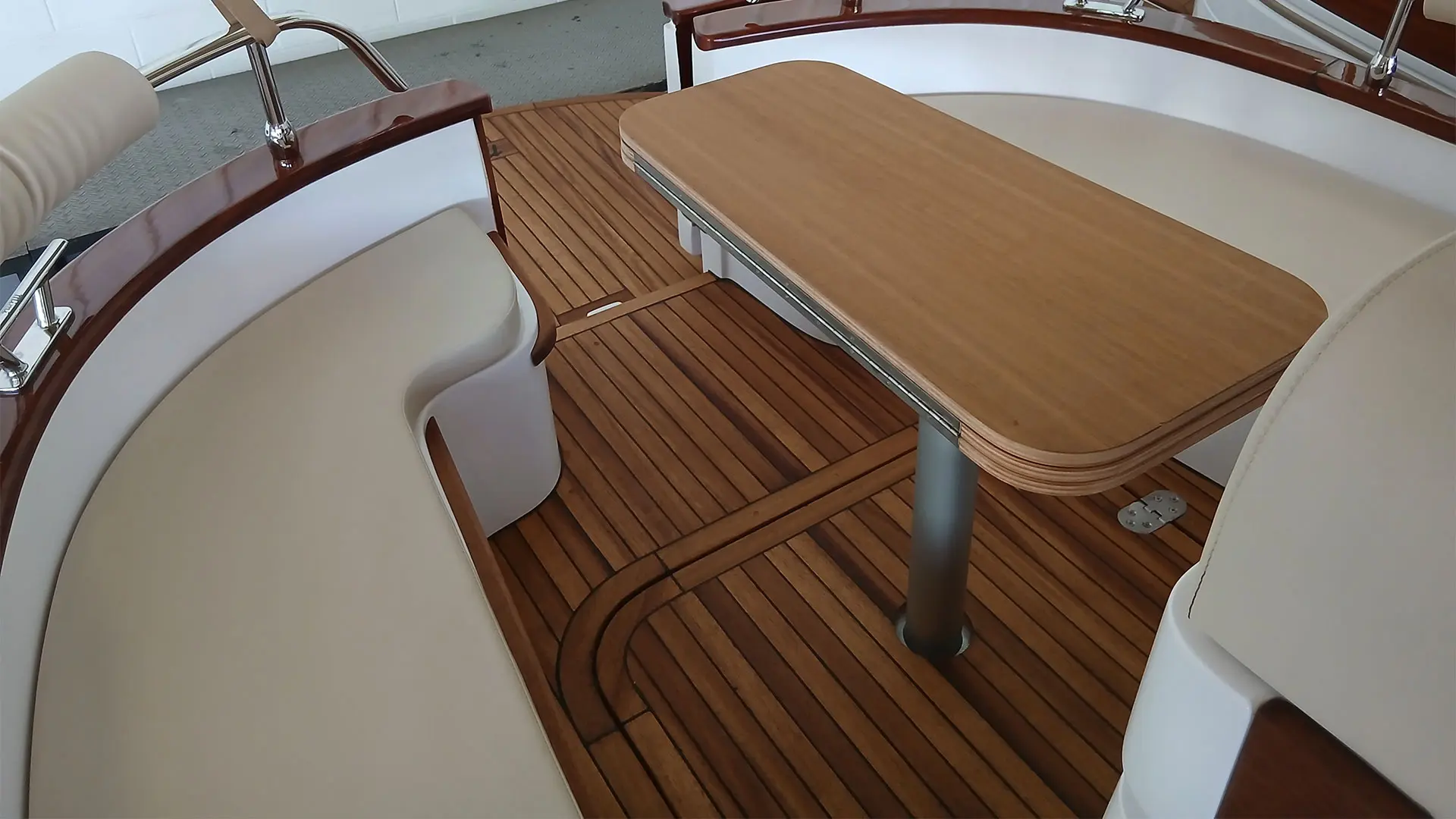 Barco nuevo en stock Cantieri Mimi Libeccio 7.5 WA - Picnic