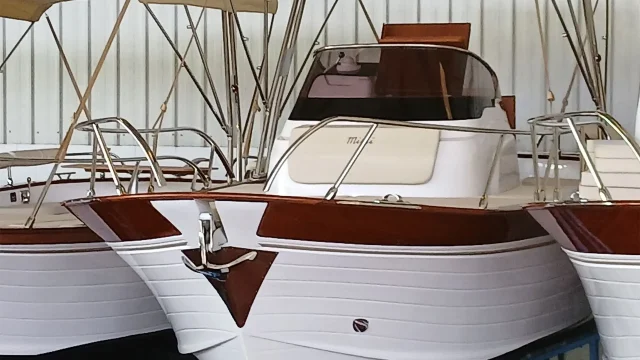 Barco nuevo en stock Cantieri Mimi Libeccio 7.5 WA - Primer plano