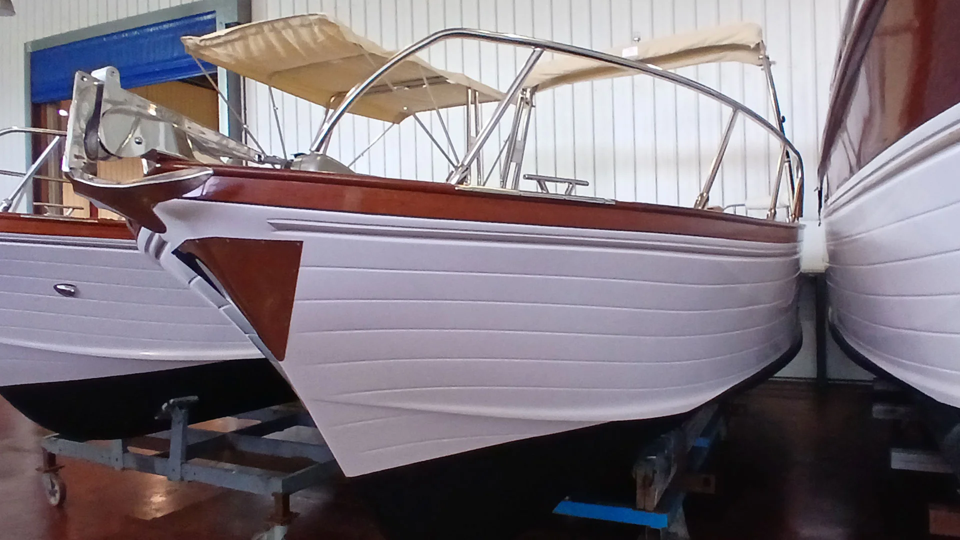 barco-nuevo-en-stock-cantieri-mimi-libeccio-7-classic-en-exposicion