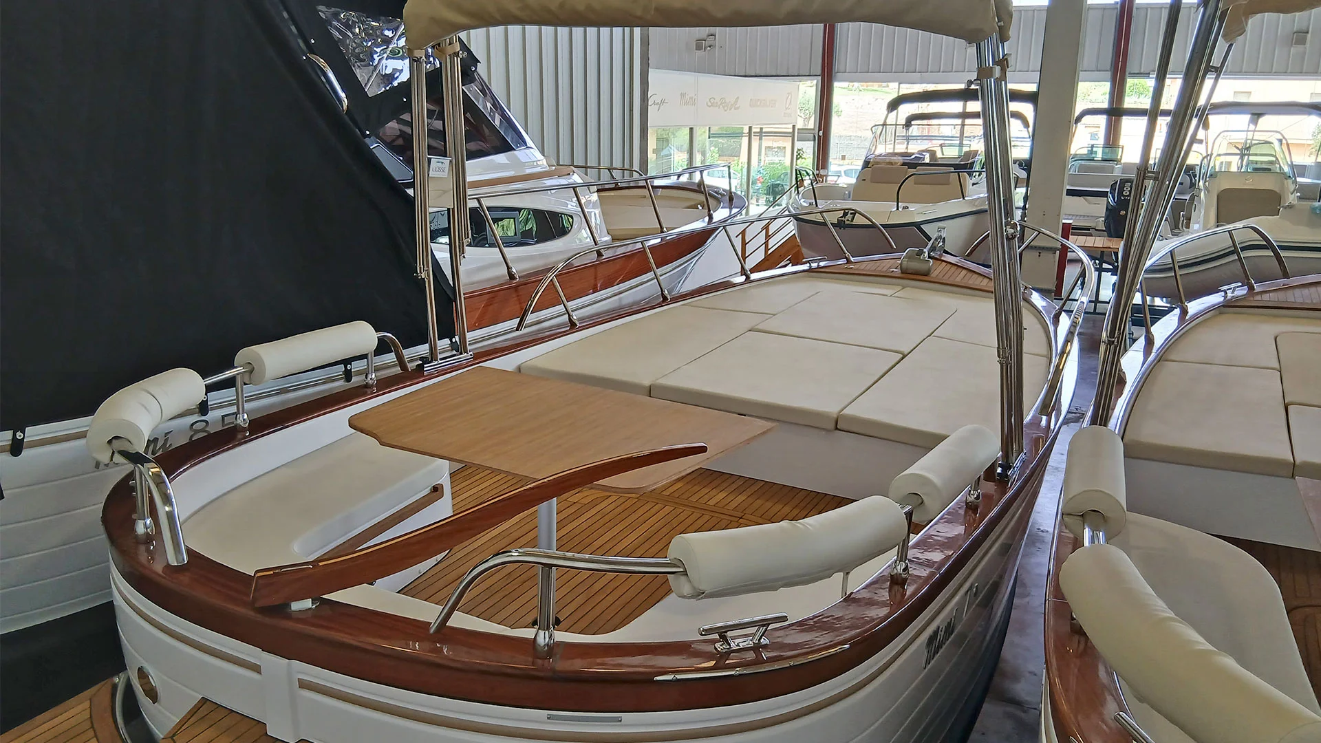 barco-nuevo-en-stock-cantieri-mimi-libeccio-7-classic-entrega-inmediata