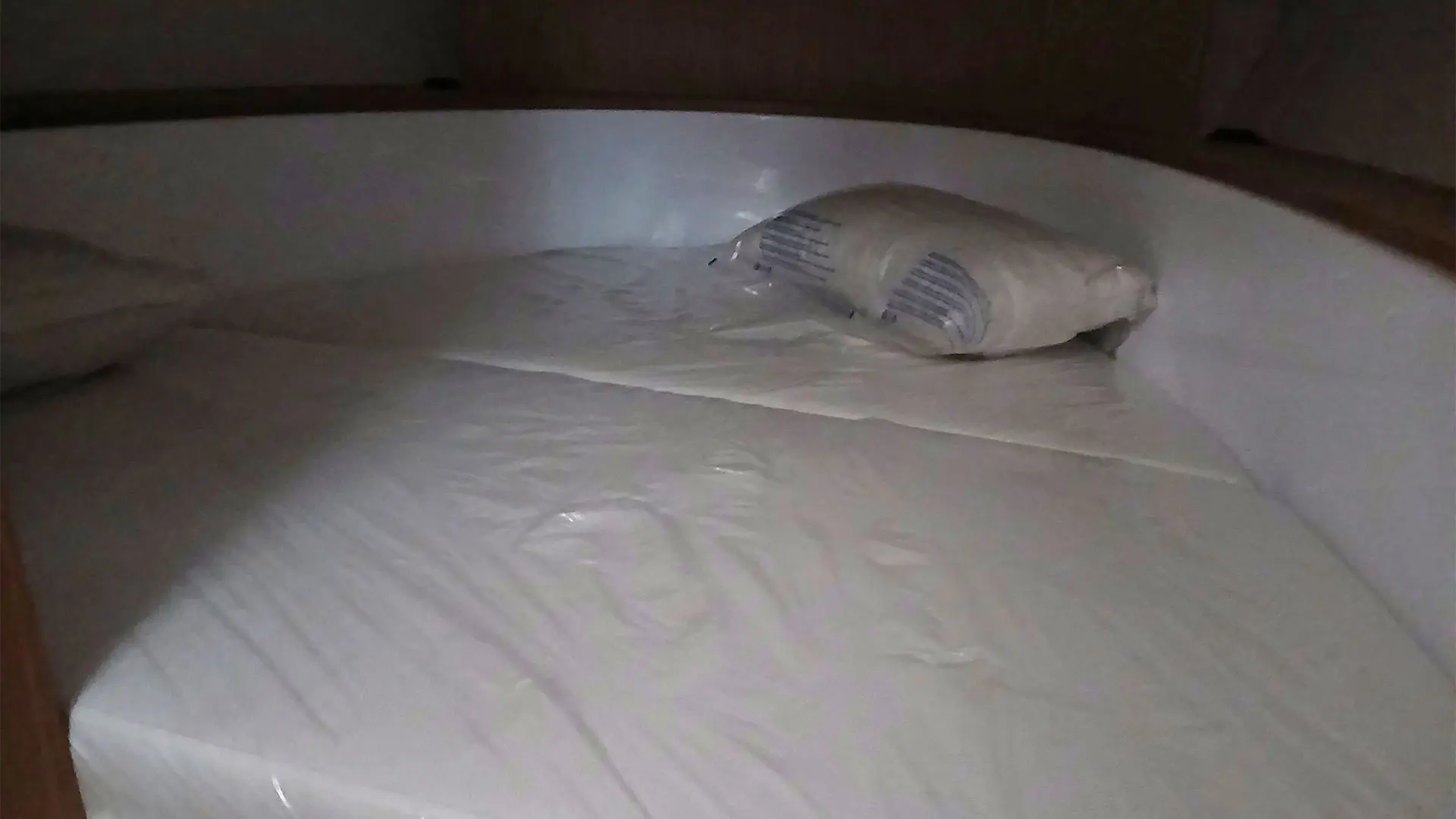 Barco nuevo en stock Cantieri Mimi Libeccio 8.5 WA - Cama