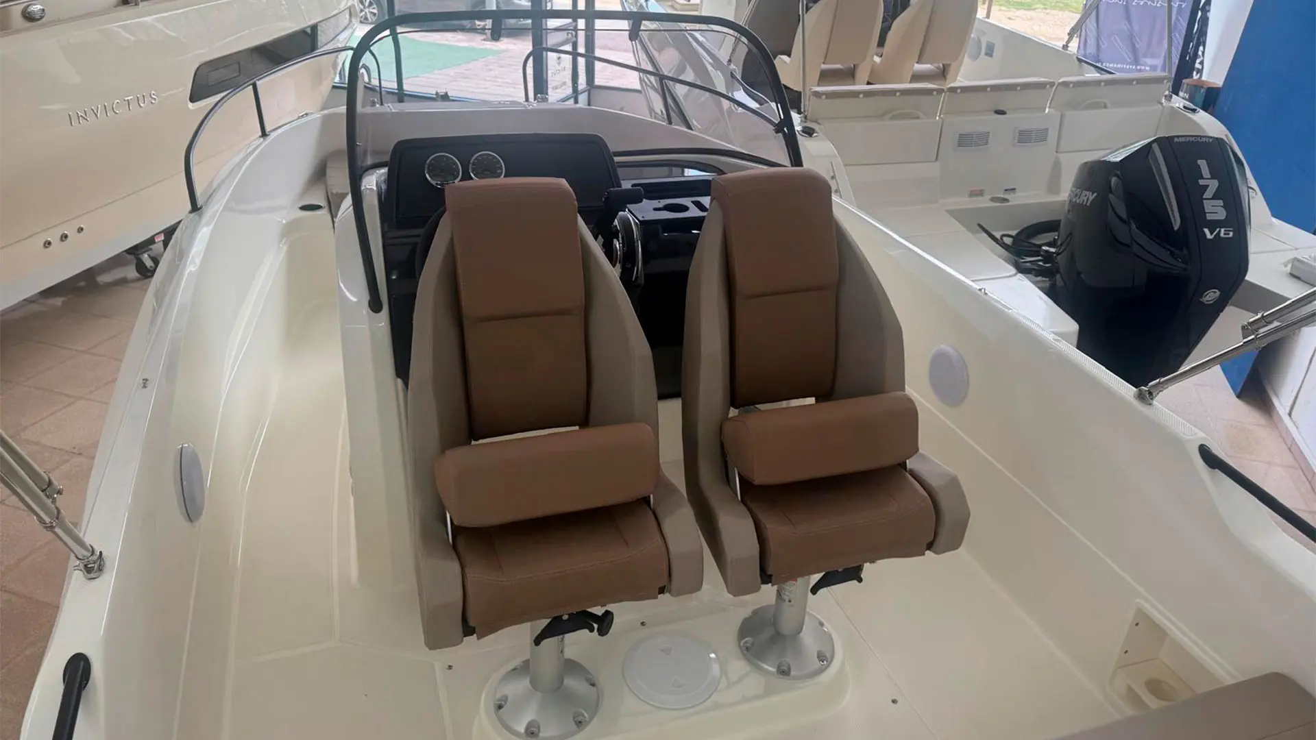 Barco nuevo en stock Quicksilver Activ 605 Open AP - Asientos giratorios