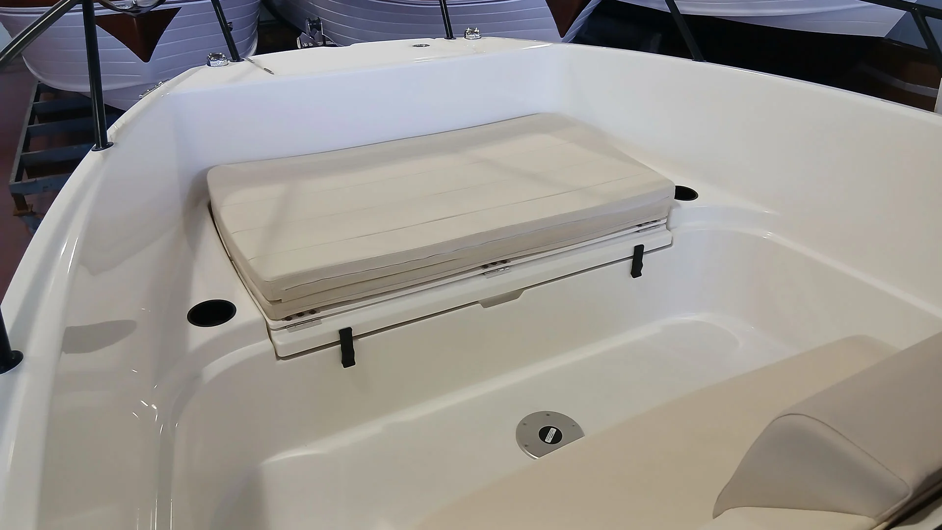 barco-nuevo-en-stock-quicksilver-activ-705-open-proa