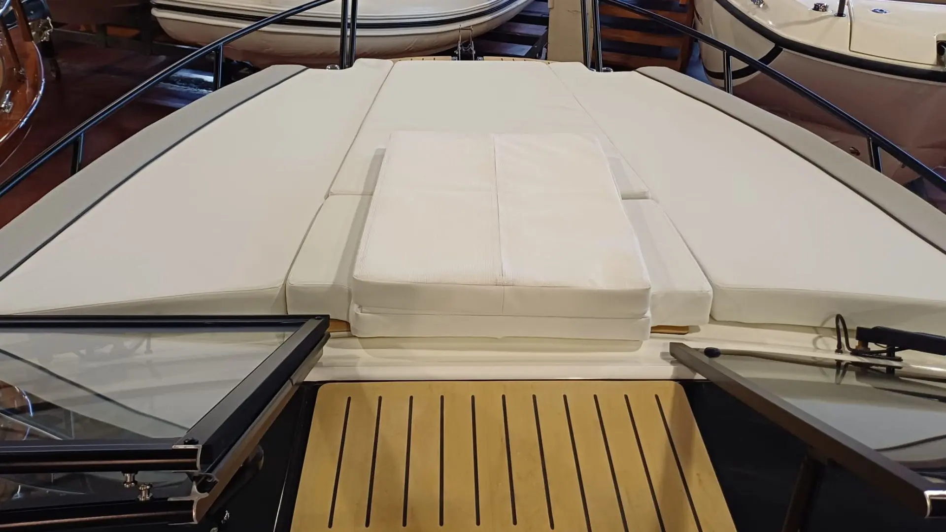 Barco nuevo en stock quicksilver activ 755 cruiser 2026 - Solárium