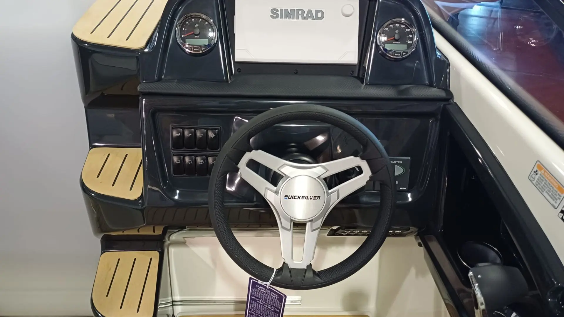 Barco nuevo en stock quicksilver activ 755 cruiser 2026 - Volante