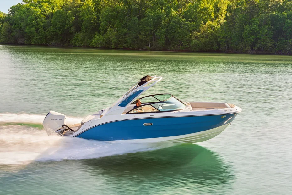 Barco nuevo en stock Sea Ray SDX 230 OB - Navegando