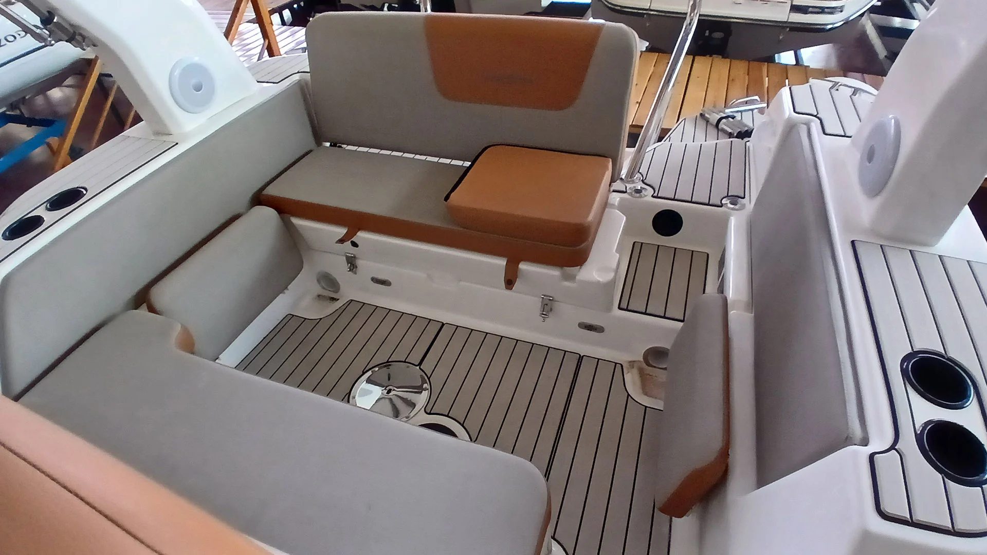 barco-nuevo-en-stock-zodiac-medline-7-5-acceso