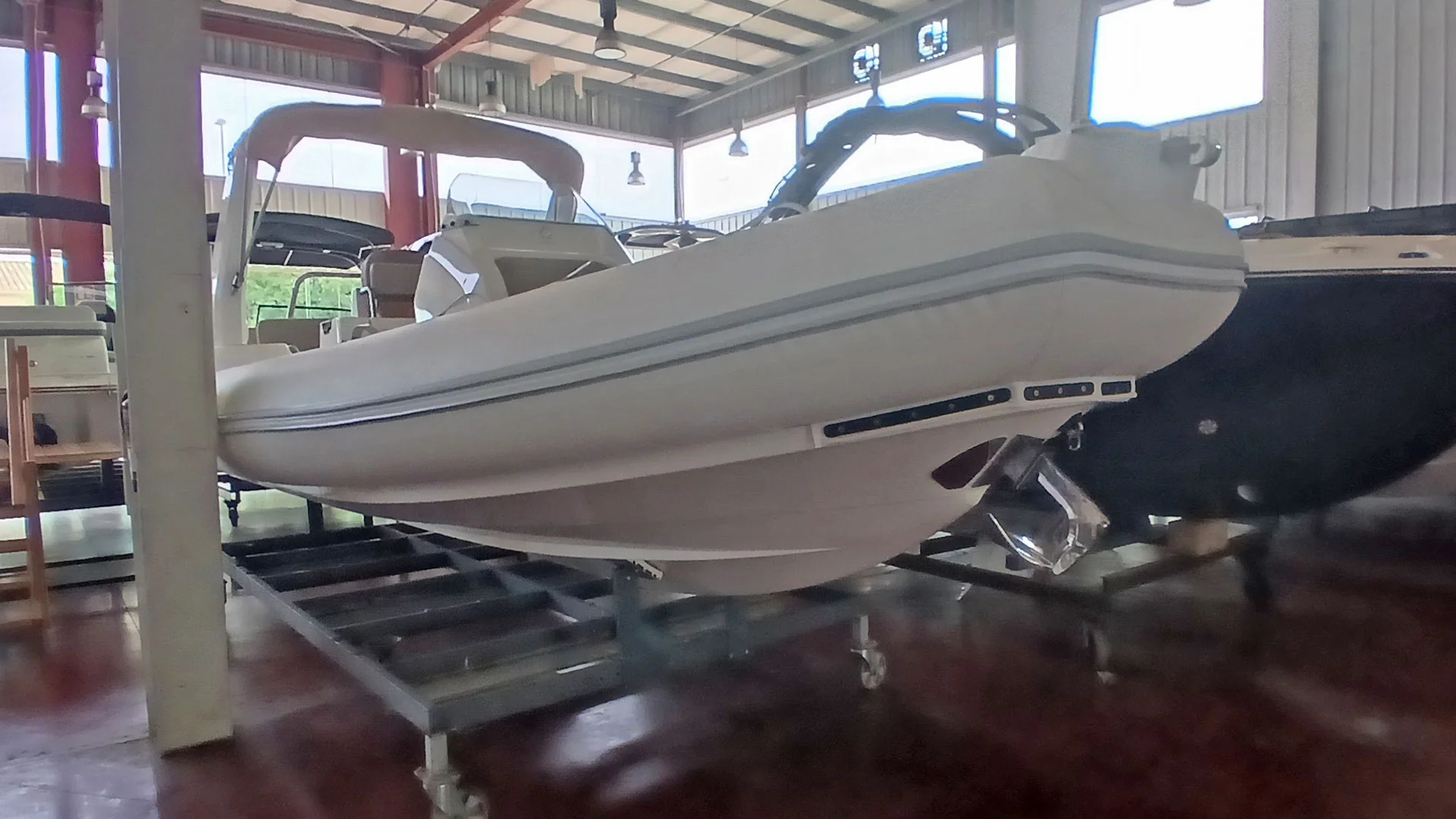 barco-nuevo-en-stock-zodiac-medline-7-5-en-exposicion