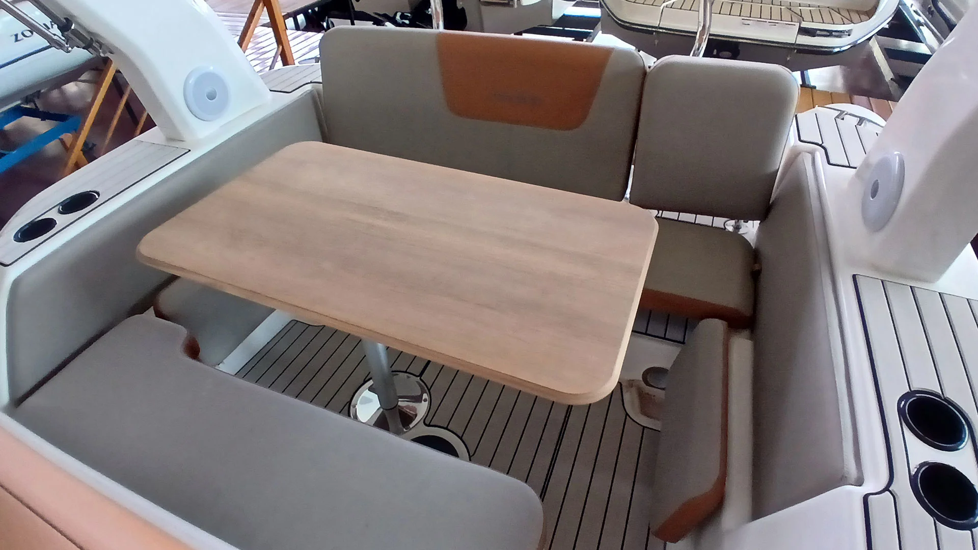 barco-nuevo-en-stock-zodiac-medline-7-5-picnic
