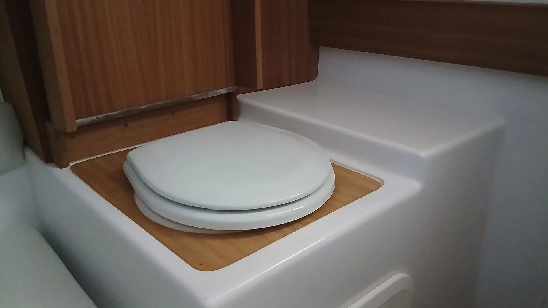 barco-nuevo-entrega-inmediata-cantieri-mimi-libeccio-7-5-wa-wc