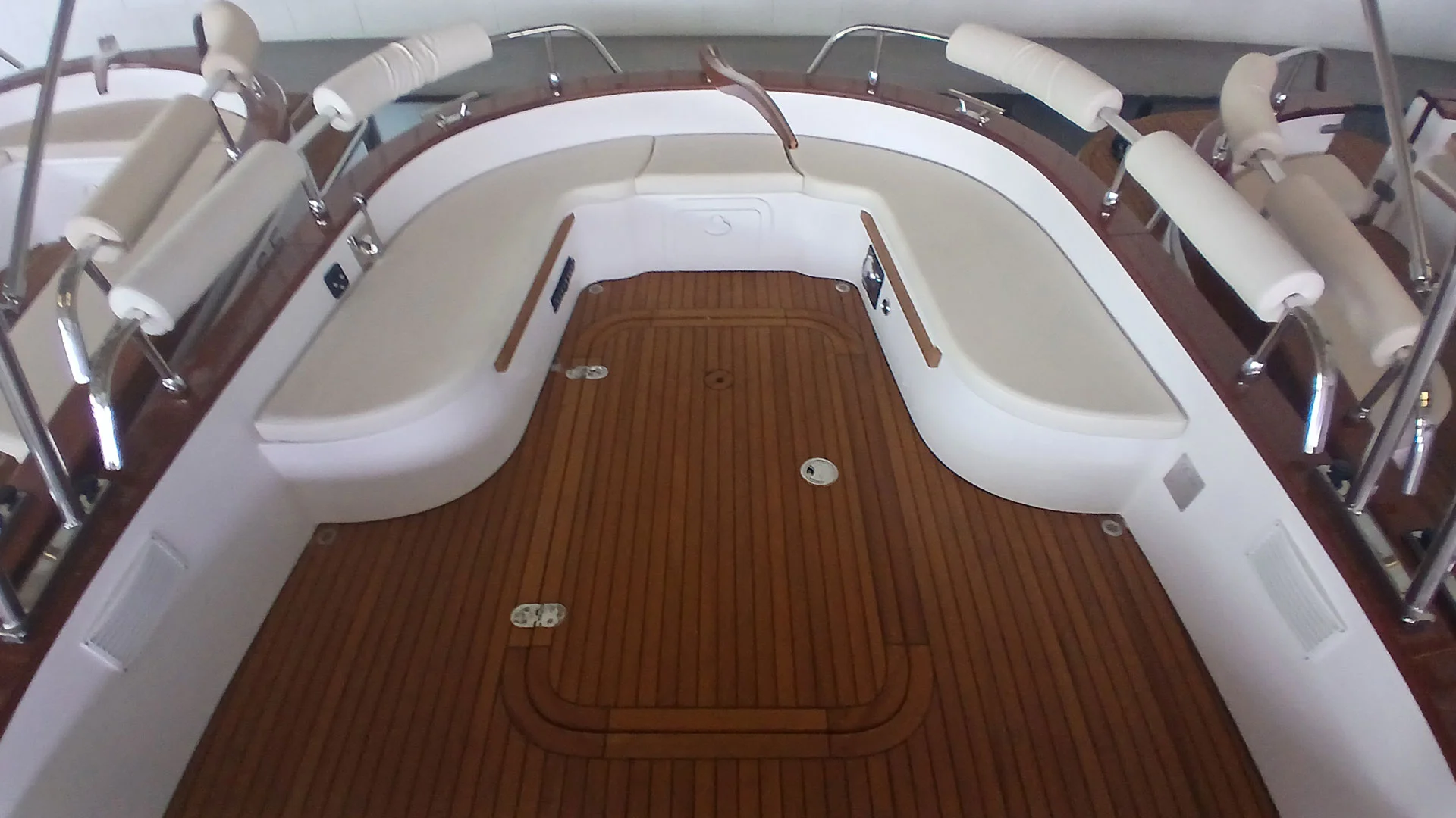 barco-nuevo-entrega-inmediata-cantieri-mimi-libeccio-7-classic-bañera