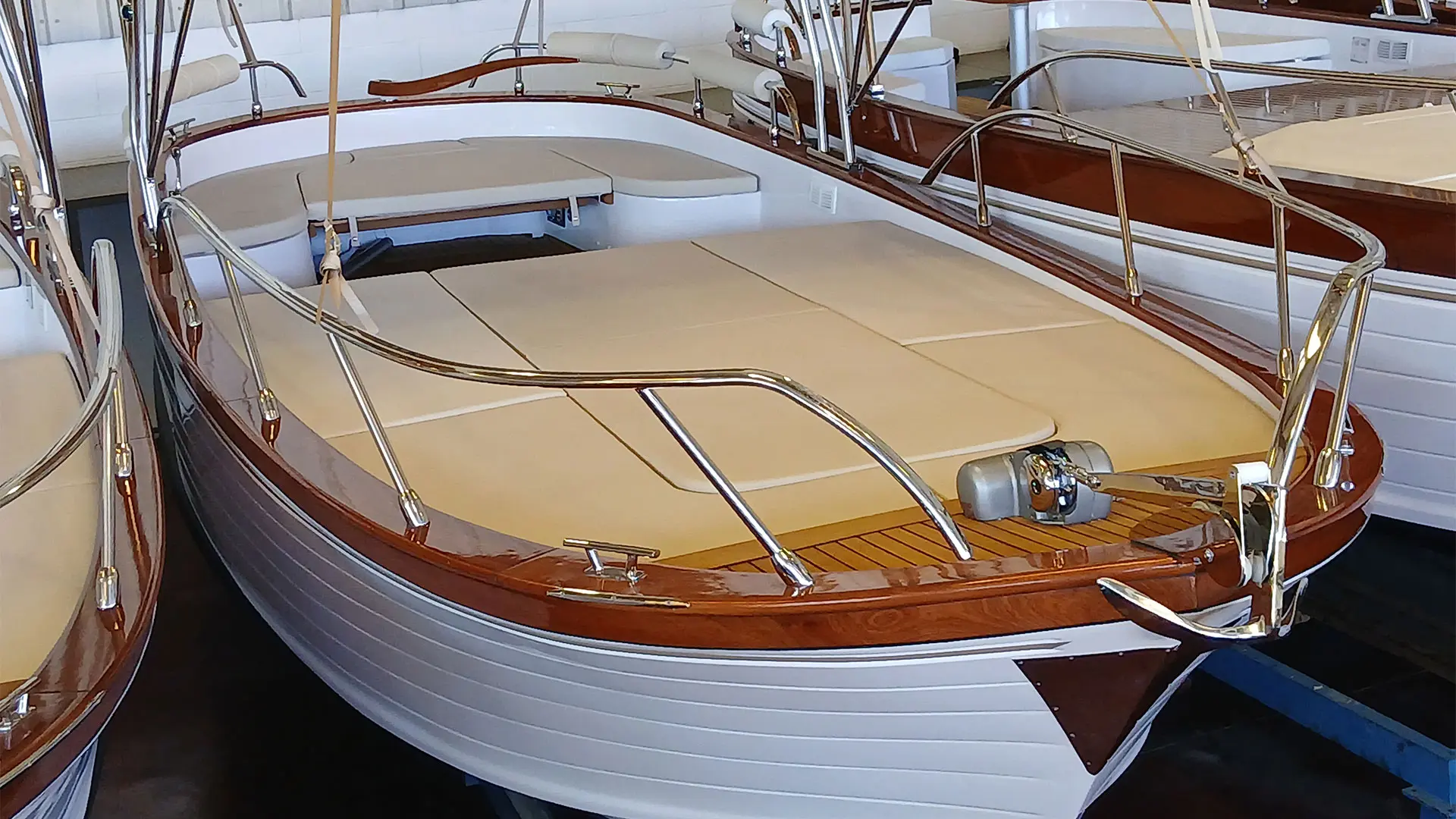 Barco nuevo entrega inmediata Cantieri Mimi Libeccio 7 Classic - Desde proa