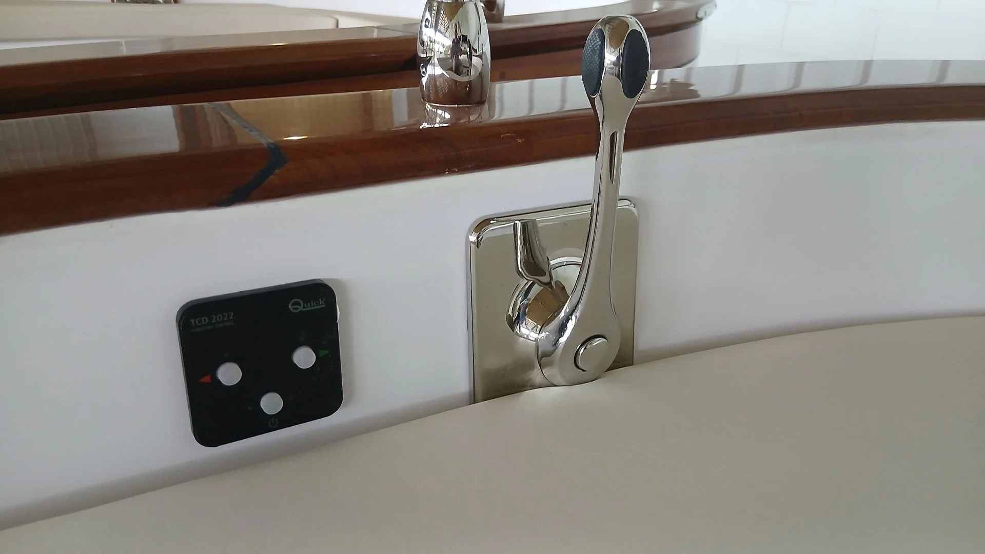 barco-nuevo-entrega-inmediata-cantieri-mimi-libeccio-7-classic-marcha
