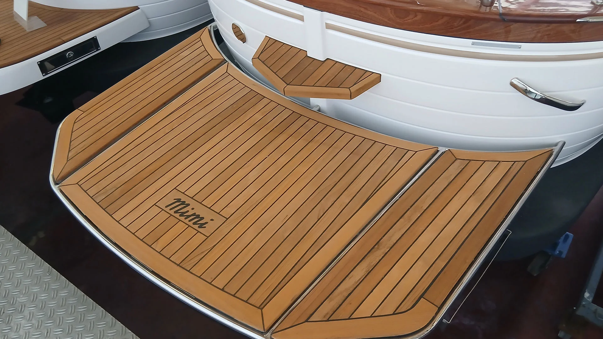 barco-nuevo-entrega-inmediata-cantieri-mimi-libeccio-7-classic-plataforma-de-baño