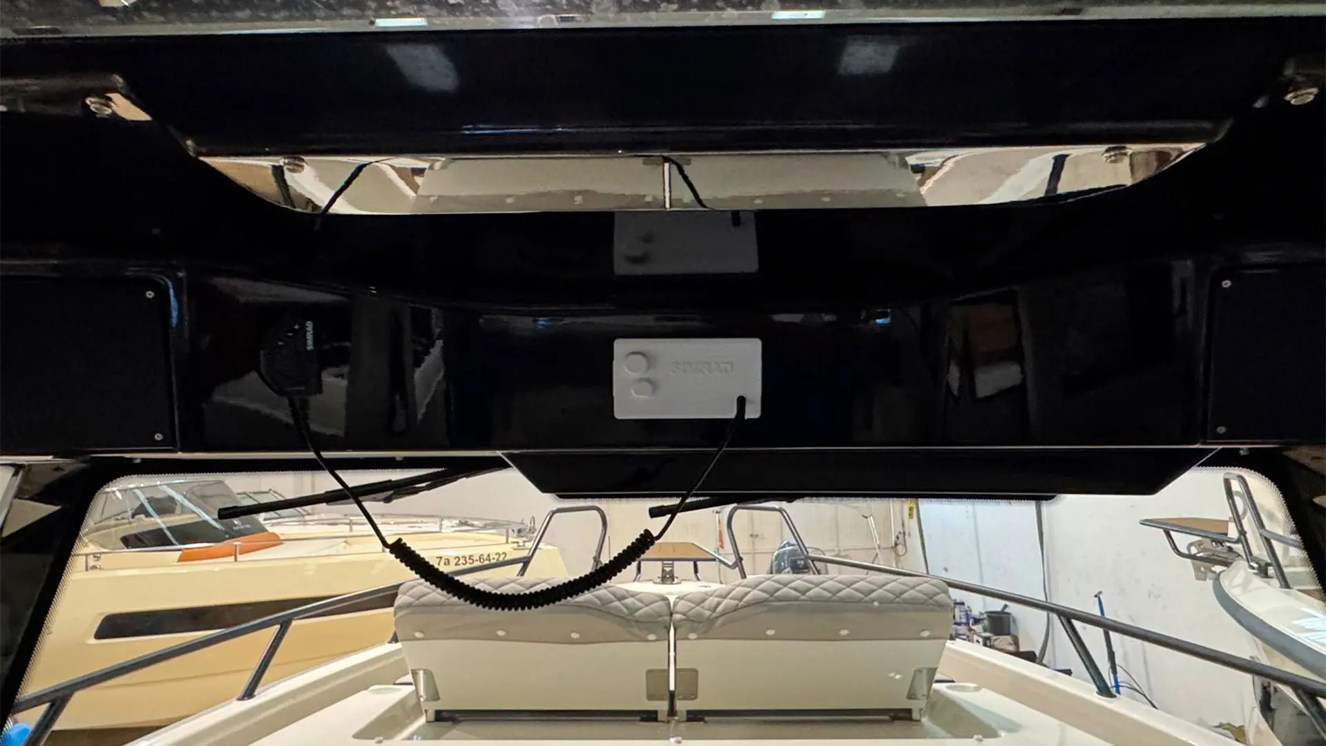 Barco nuevo entrega inmediata Navan C30 Cabin ap - Bajo techo