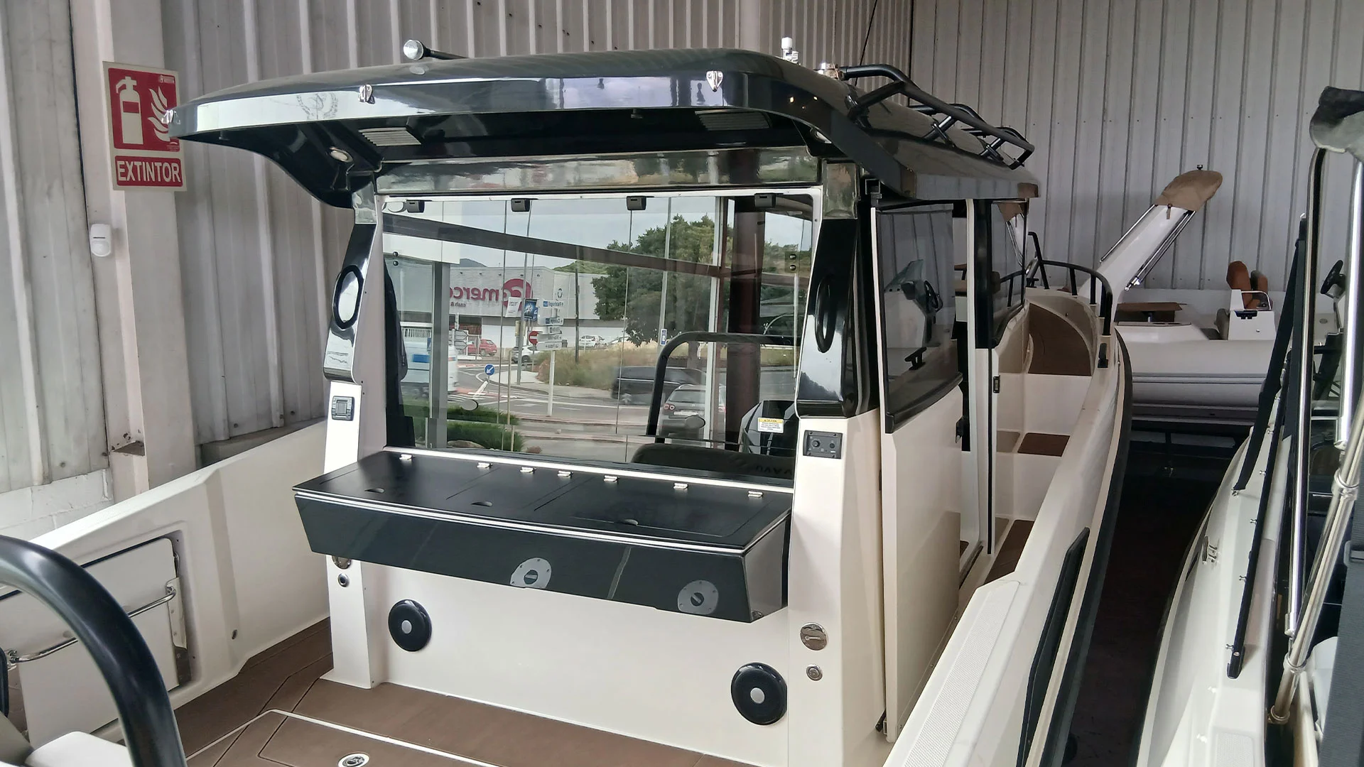 barco-nuevo-entrega-inmediata-navan-c30-cabina