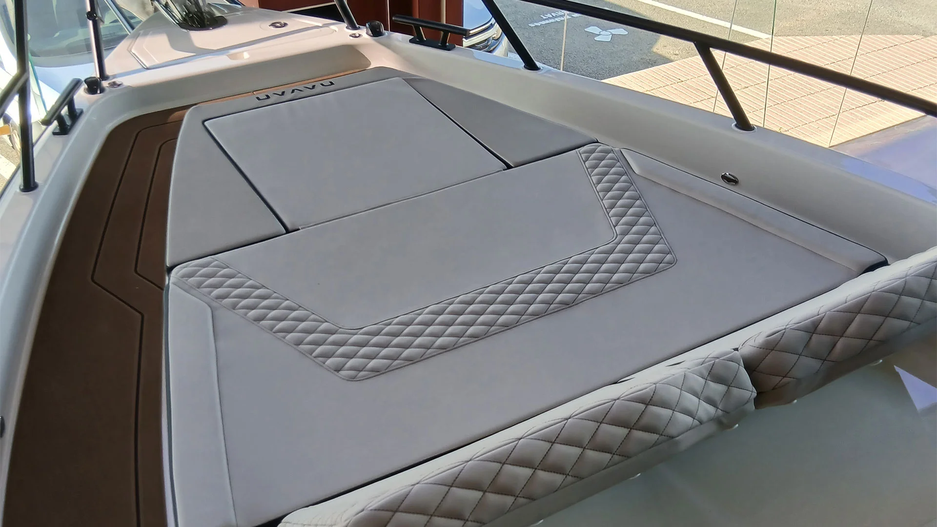 barco-nuevo-entrega-inmediata-navan-s30-solarium