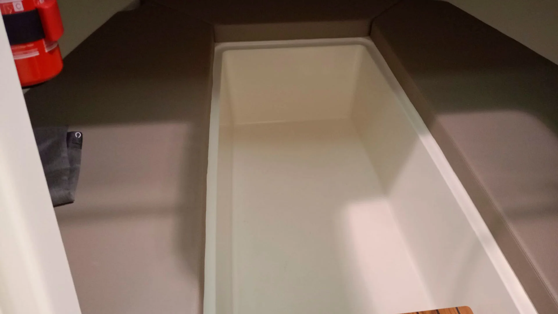 Barco nuevo entrega inmediata Quicksilver Activ 675 Sundeck - Cabina