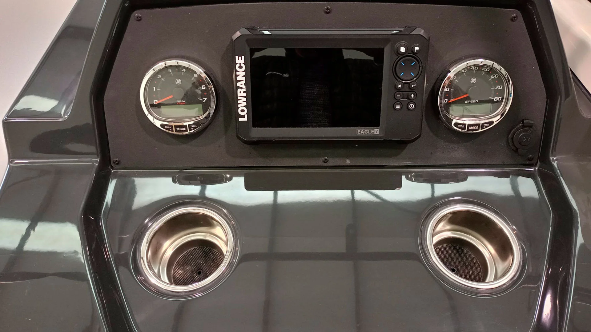 Barco nuevo entrega inmediata Quicksilver Activ 675 Sundeck - Lowrance