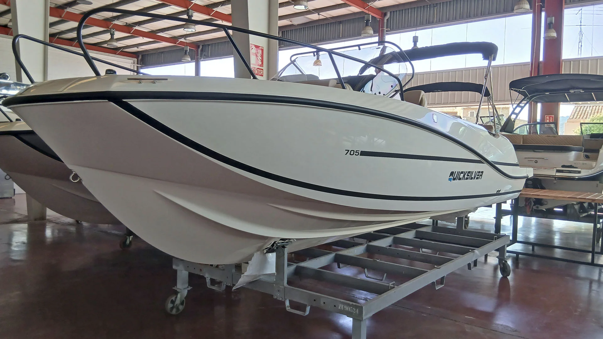 barco-nuevo-entrega-inmediata-quicksilver-activ-705-open-en-venta