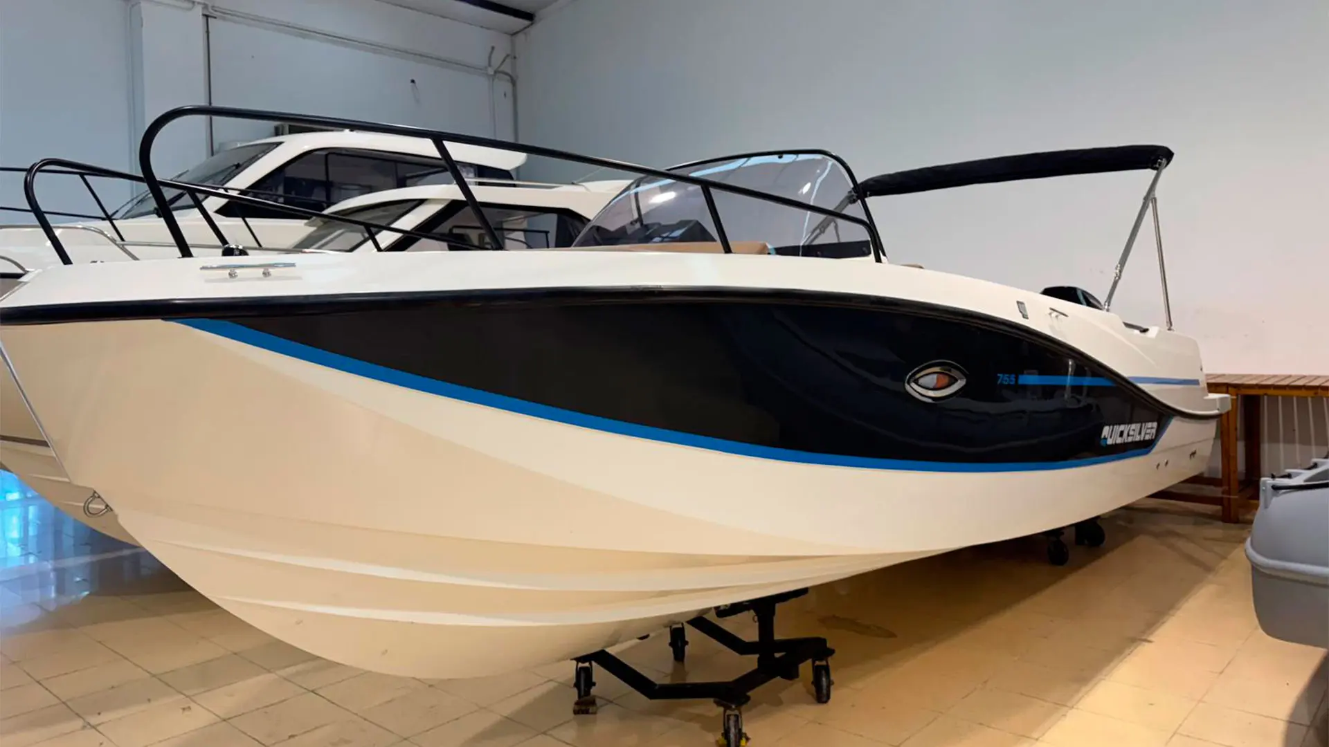 Barco nuevo entrega inmediata Quicksilver Activ 755 Sundeck ap- Cacsco