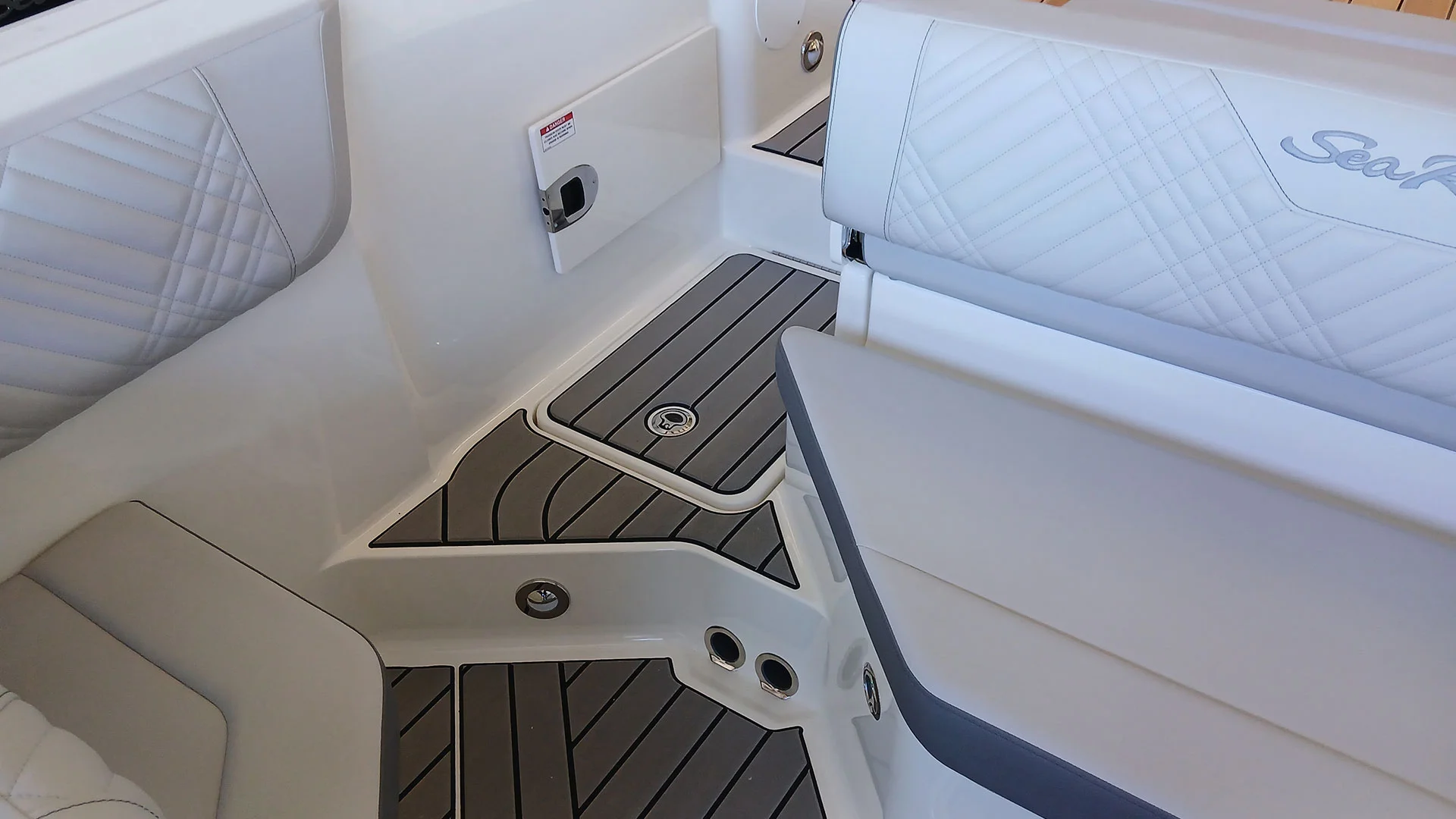 barco-nuevo-entrega-inmediata-sea-ray-sdx-230-acceso