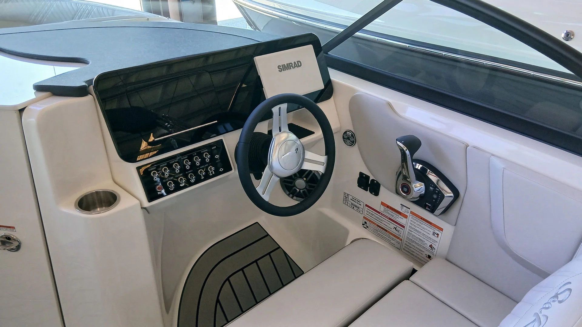 barco-nuevo-entrega-inmediata-sea-ray-sdx-230-conola