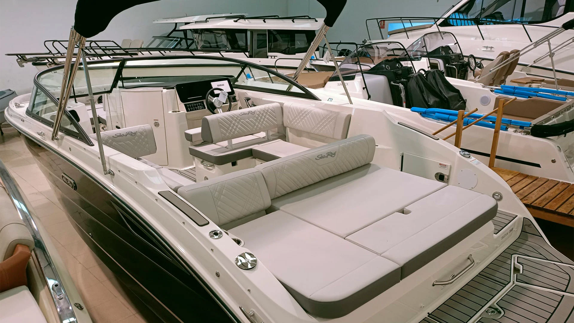 barco-nuevo-entrega-inmediata-sea-ray-sdx-250-en-exposicion