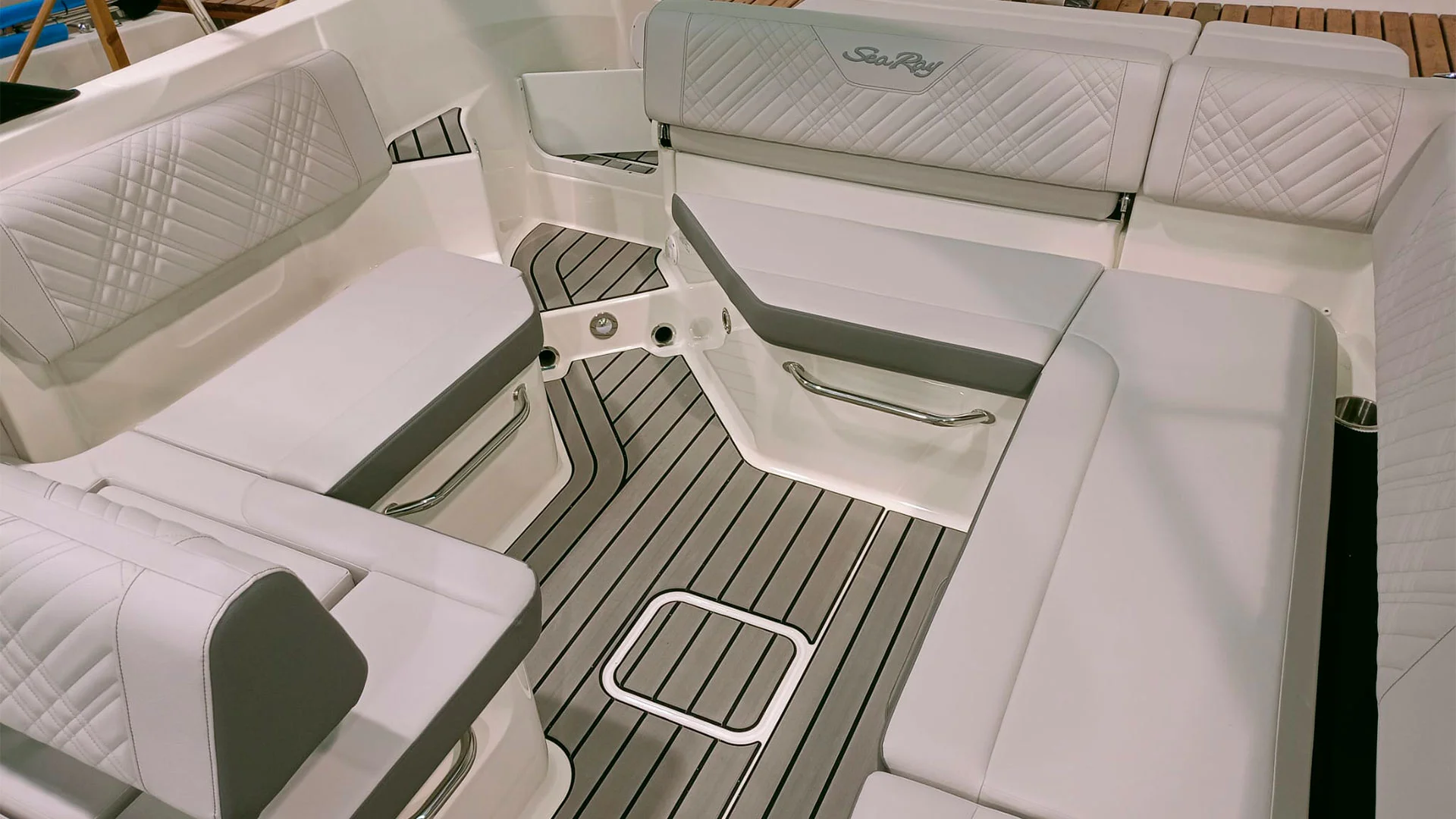 barco-nuevo-entrega-inmediata-sea-ray-sdx-250-zona-popa