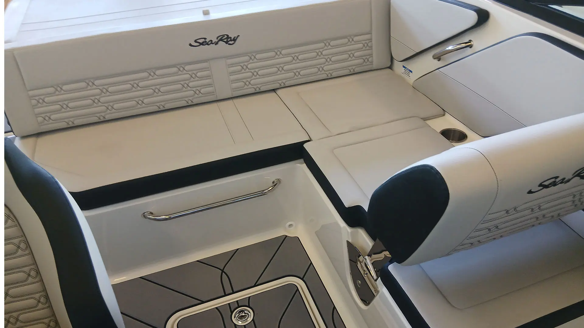 Barco nuevo entrega inmediata Sea RAy SPX 190 OB - Popa