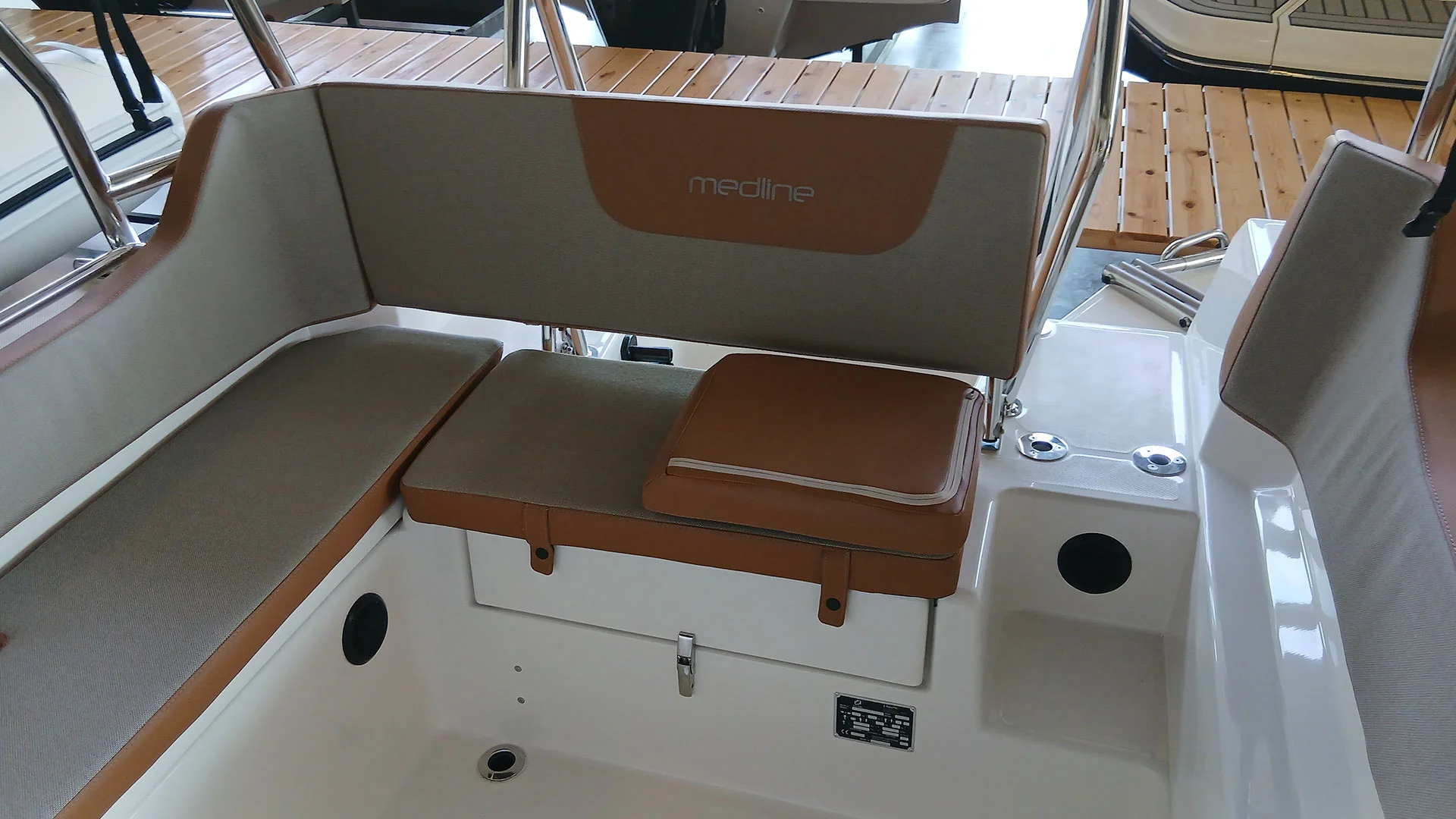 barco-nuevo-entrega-inmediata-zodiac-medline-6-8-acceso