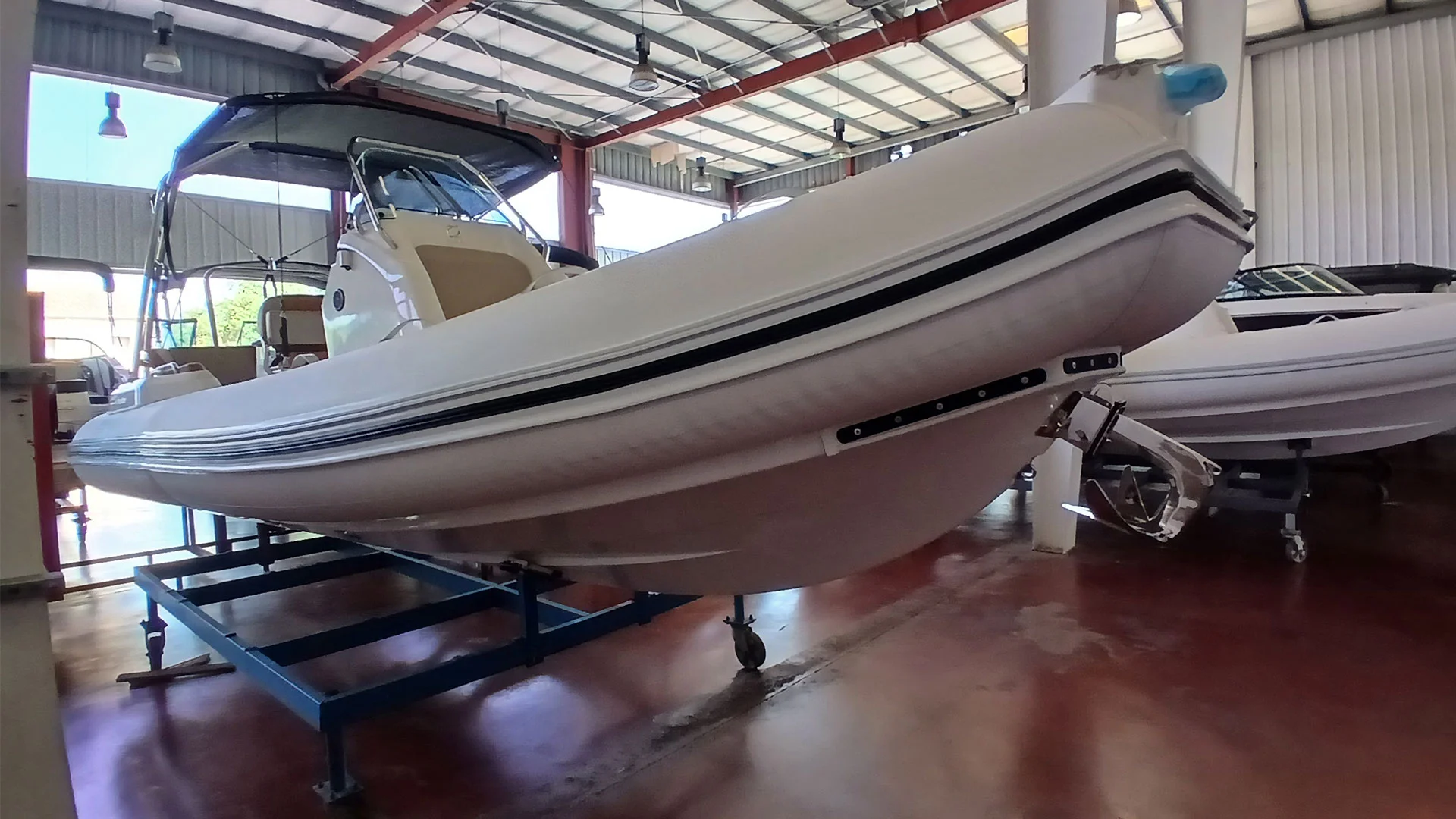 barco-nuevo-entrega-inmediata-zodiac-medline-6-8-casco
