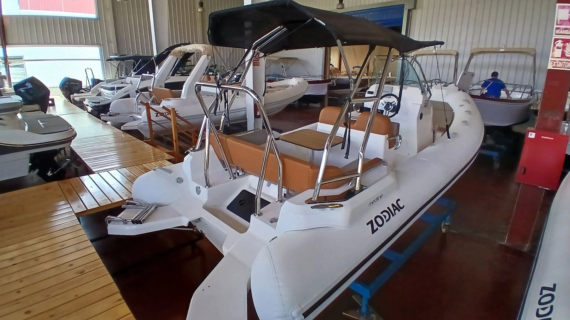 barco-nuevo-entrega-inmediata-zodiac-medline-6-8-en-venta