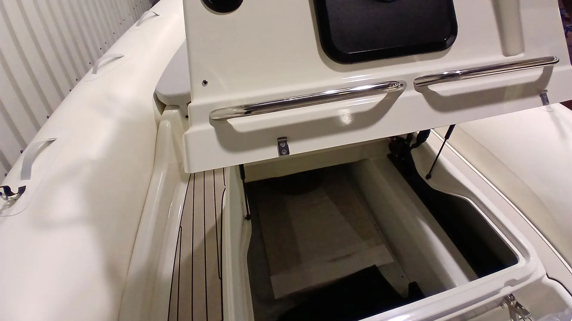 Barco nuevo entrega inmediata Zodiac Medline 7.5 - Arcon