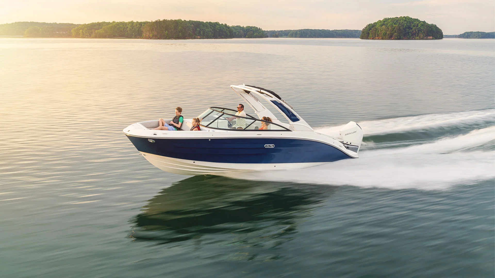 barco-nuevo-sea-ray-sdx-250-ob-navegando