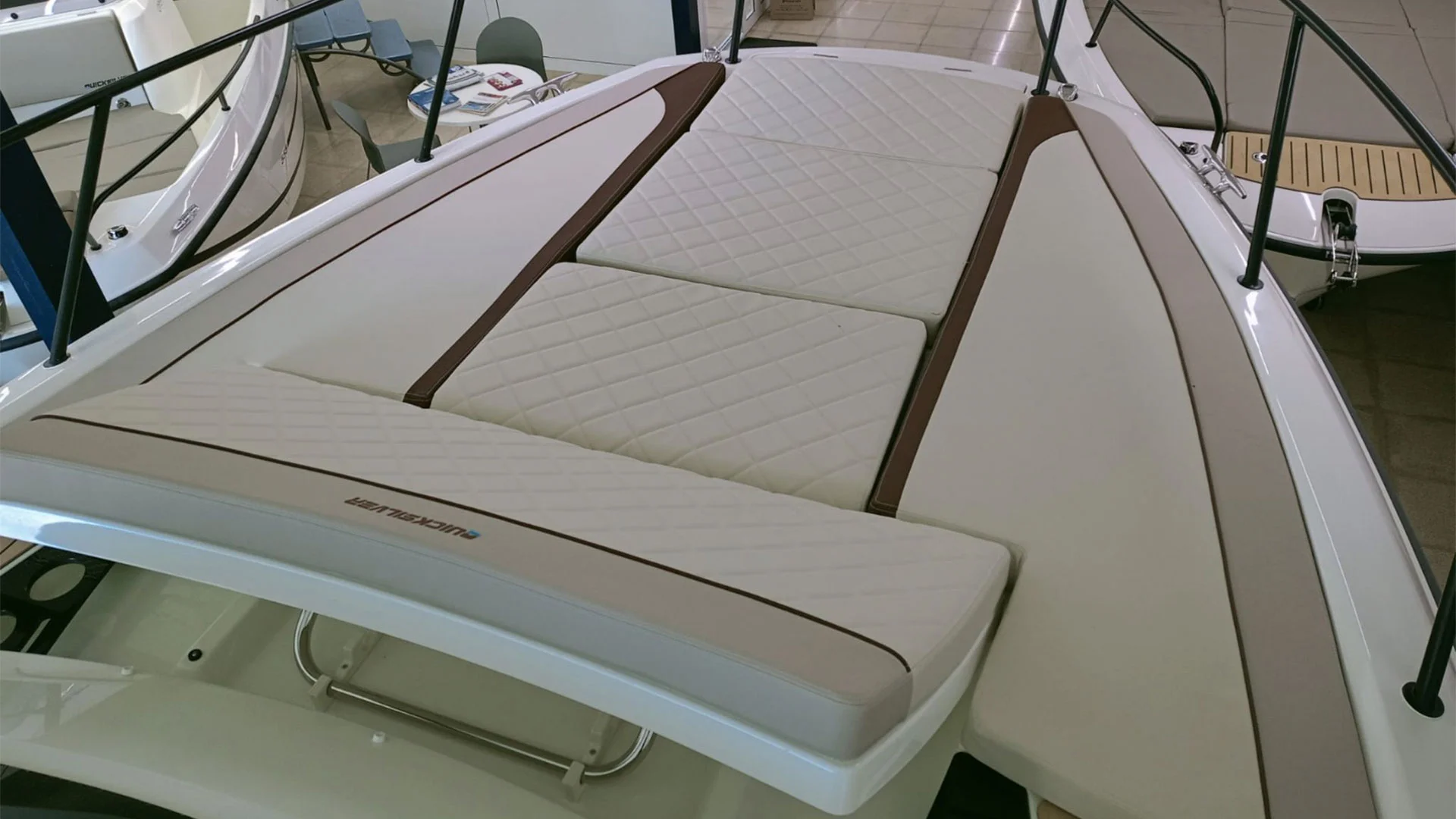 Barcos nuevos entrega inmediata Quicksilver Activ 875 Sundeck - Vista solárium