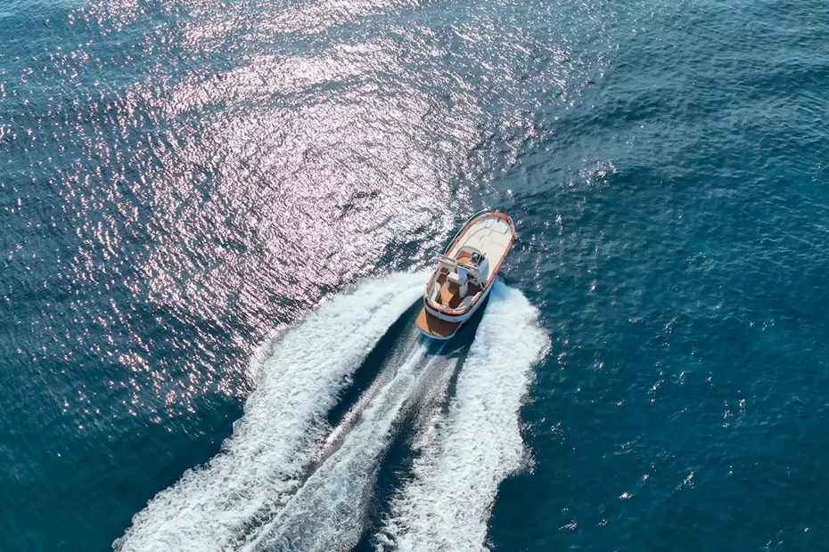 Cantieri Mimi Libeccio 7-5 WA - A toda velocidad
