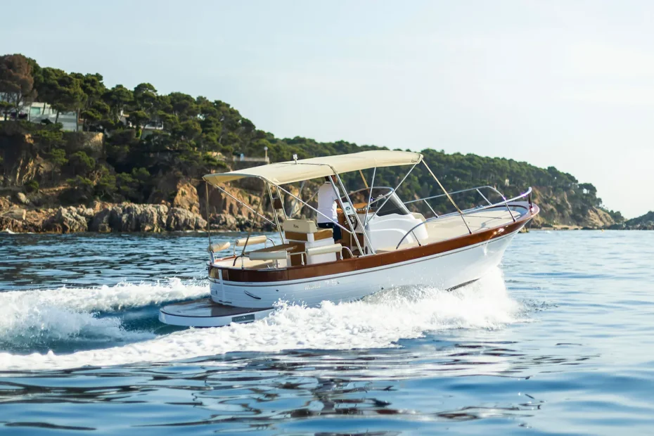 Cantieri Mimi Libeccio 7-5 WA - En travesía
