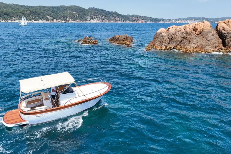 Cantieri Mimi Libeccio 7-5 WA - Llegando a las Illes formigues