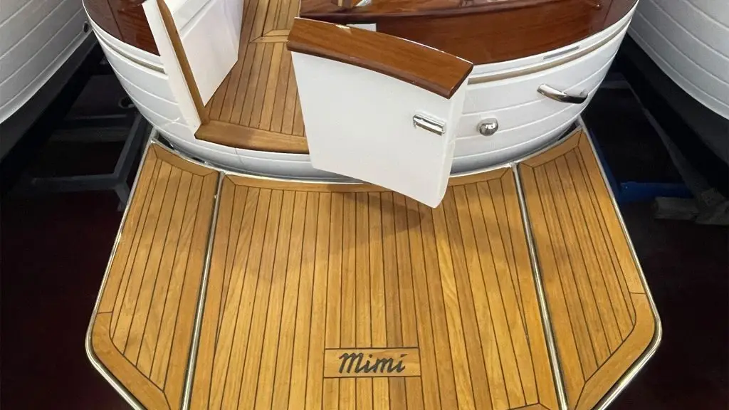 Cantieri Mimi Libeccio 8.5 Classic - Plataforma de baño entrega inmediata