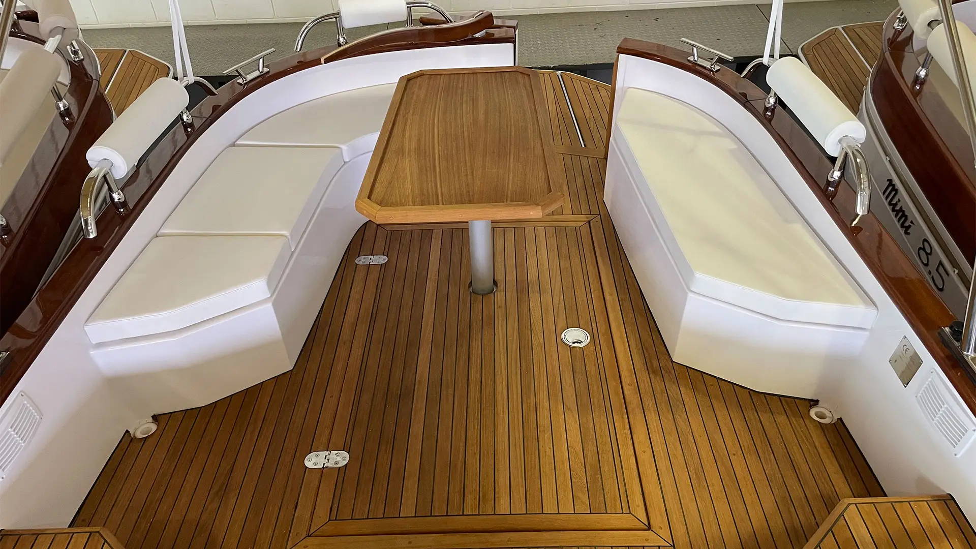 Cantieri Mimi Libeccio 8.5 Classic - Vista picnic entrega inmediata