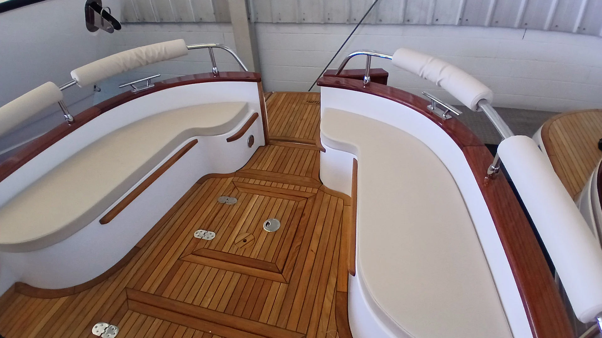 cantieri-mimi-libeccio-8-5-open-acceso