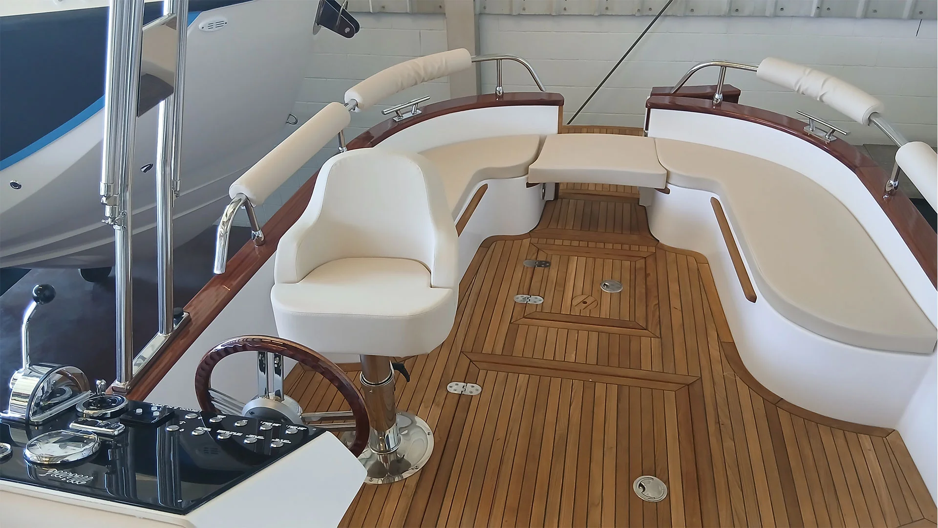 cantieri-mimi-libeccio-8-5-open-bañera