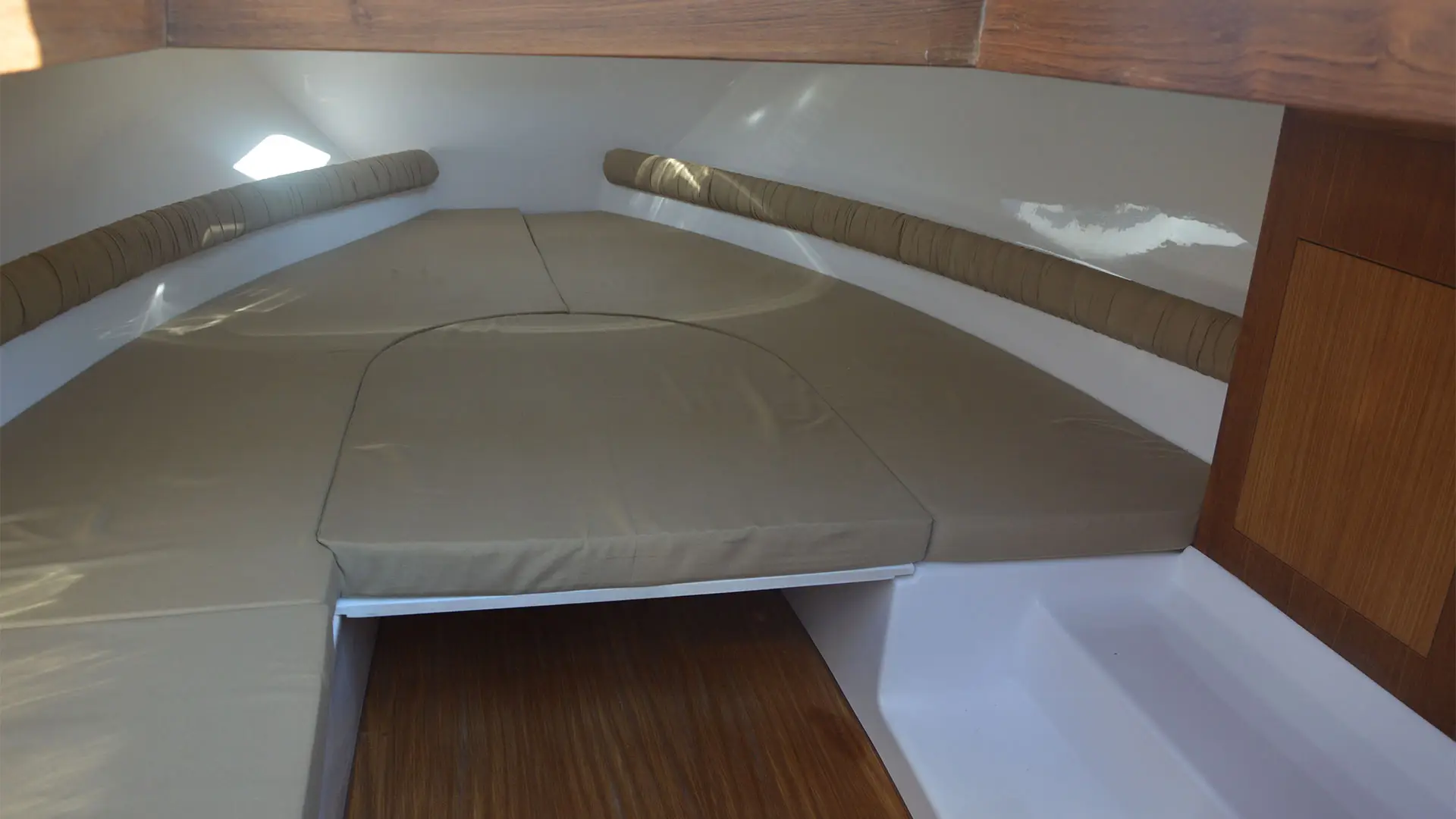 Cantieri Mimi Libeccio 8.5 Open - Cabina entrega inmediata